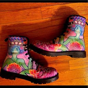 Floral Combat Boots (Size 7)
